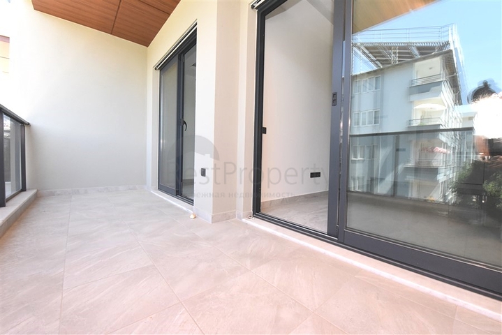 Квартира 1+1 в новом элитном жилом комплексе в 300 м от пляжа Клеопатры 