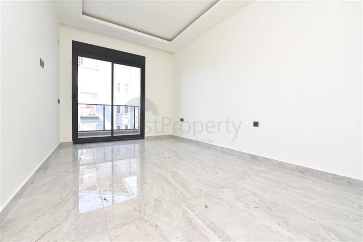 Квартира 1+1 в новом элитном жилом комплексе в 300 м от пляжа Клеопатры 