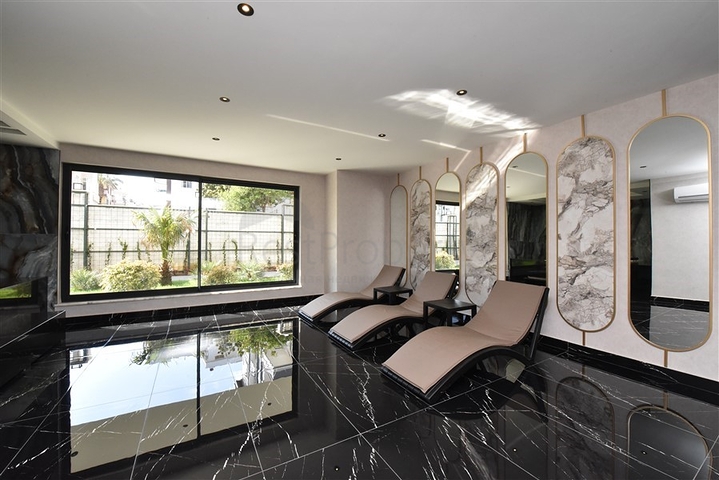 Квартира 1+1 в новом элитном жилом комплексе в 300 м от пляжа Клеопатры 