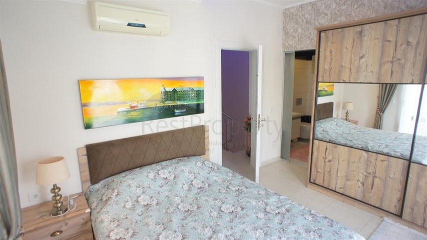 Просторная квартира планировкой 4+1 в районе Авсаллар