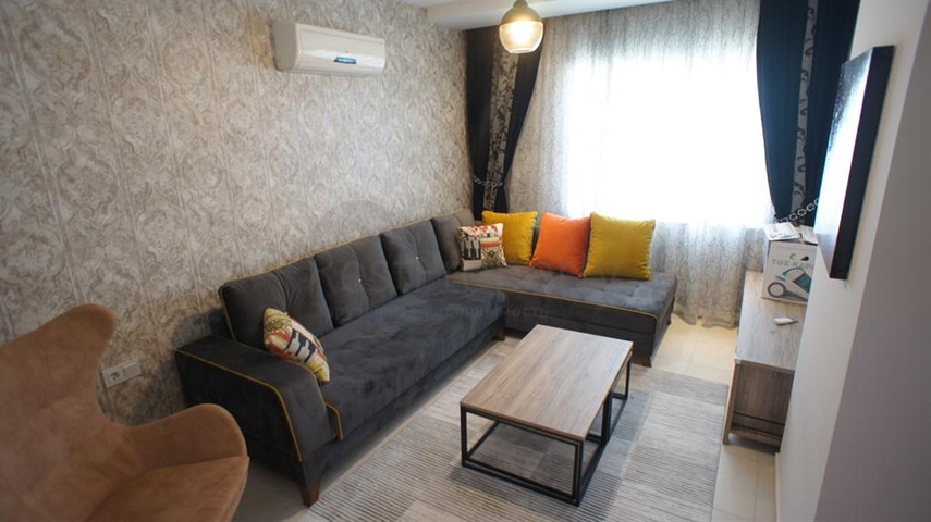 Просторная квартира планировкой 4+1 в районе Авсаллар