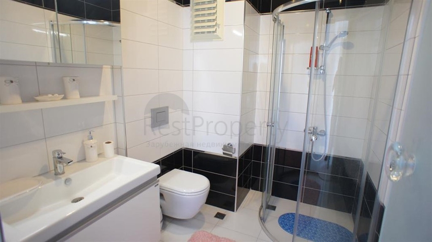 Просторная квартира планировкой 4+1 в районе Авсаллар