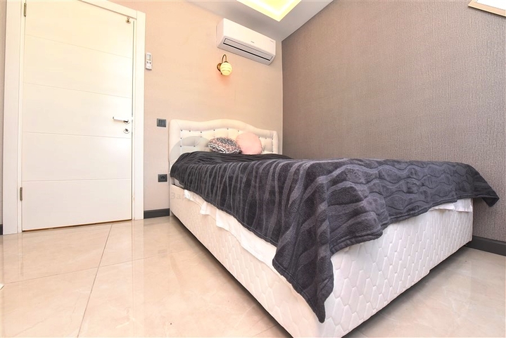 Двухкомнатная квартира в центре Алании