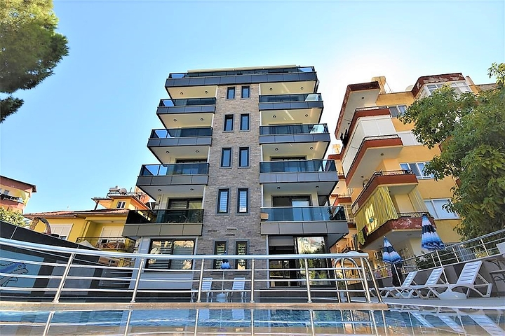 Двухкомнатная квартира в центре Алании