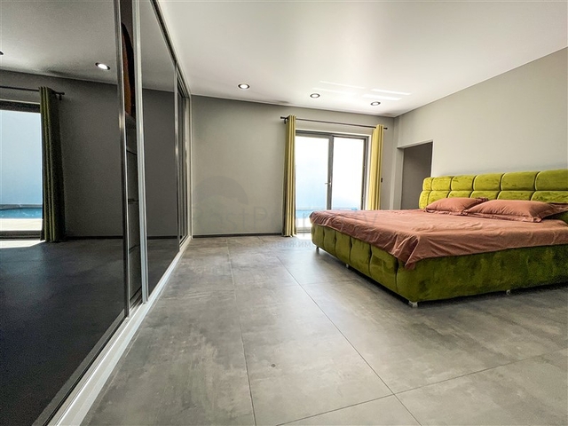 Современная вилла в районе Каргыджак Современная вилла в районе Каргыджак