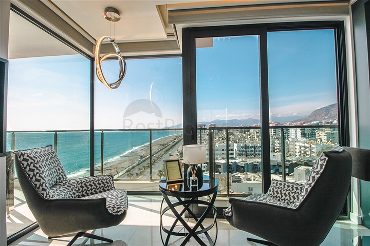 Видовая квартира на первой линии премиального комплекса