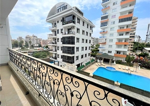 Квартиру 1+1 в 500м от моря в Махмутларе