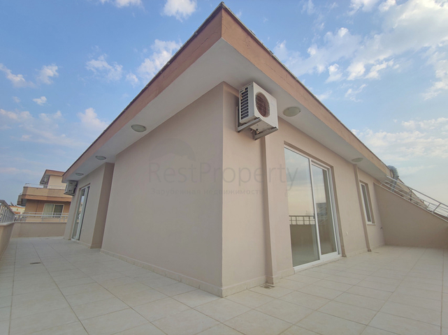 Пятикомнатный пентхаус в Махмутларе 