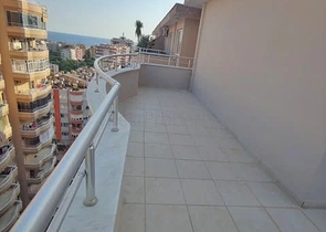 Пятикомнатный пентхаус в Махмутларе 