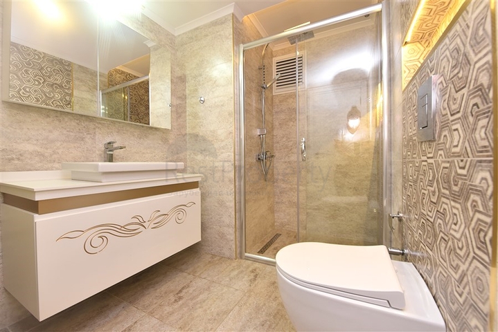 Просторные апартаменты рядом с пляжем Клеопатры