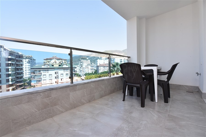 Просторные апартаменты рядом с пляжем Клеопатры