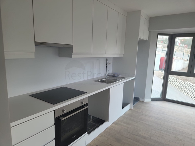 Комфортабельные апартаменты 2+1  в комплексе с видом на озеро и горы в районе Богазичи