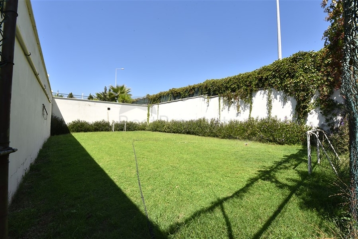 Просторный Дуплекс 3+1 в районе Турклер