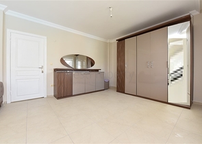 Просторный Дуплекс 3+1 в районе Турклер