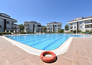 Просторный Дуплекс 3+1 в районе Турклер