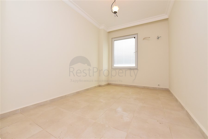 Квартира планировкой 4+1 с отдельной кухней в Махмутларе