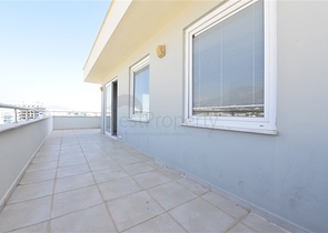 Квартира планировкой 4+1 с отдельной кухней в Махмутларе