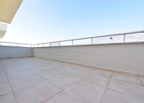 Квартира планировкой 4+1 с отдельной кухней в Махмутларе