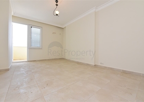 Квартира планировкой 4+1 с отдельной кухней в Махмутларе