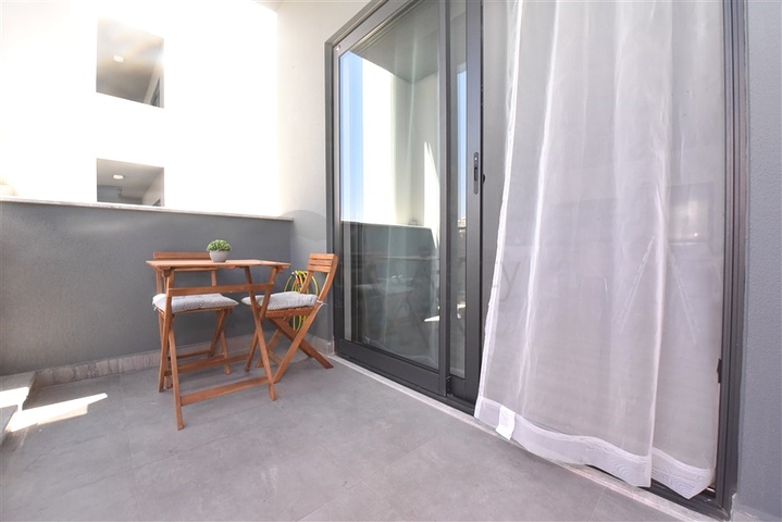 Уютная двухкомнатная квартира премиального сегмента в районе Клеопатра