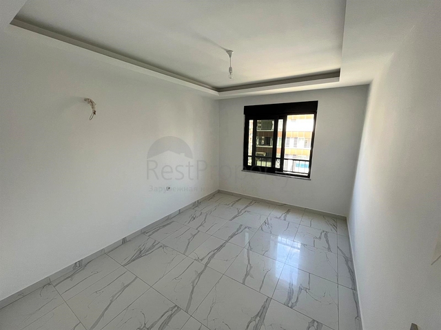 Квартира с видом на море в новом комплексе Махмутлара