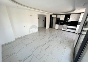 Квартира с видом на море в новом комплексе Махмутлара