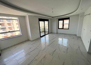 Квартира с видом на море в новом комплексе Махмутлара