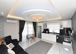 Просторная квартира на первой береговой линии в районе Махмутлар