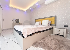 Просторная квартира на первой береговой линии в районе Махмутлар