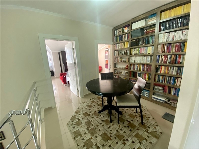 Шикарный пентхаус 4+1 в районе Оба