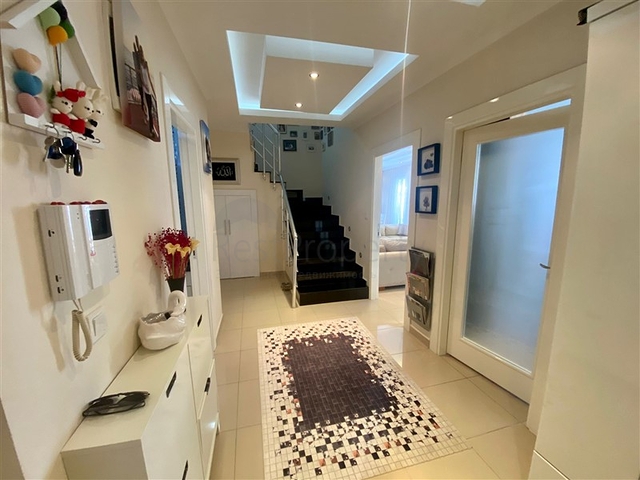 Шикарный пентхаус 4+1 в районе Оба