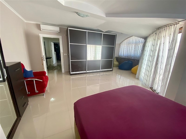 Шикарный пентхаус 4+1 в районе Оба