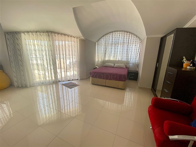 Шикарный пентхаус 4+1 в районе Оба