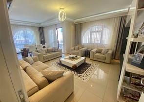 Шикарный пентхаус 4+1 в районе Оба