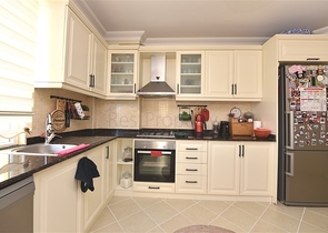 Меблированные апартаменты 2+1 в районе Клеопатра 