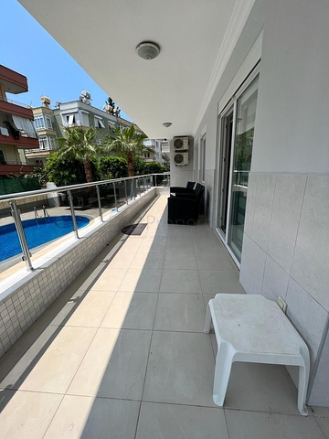 Меблированная уютная квартира на Клеопатре