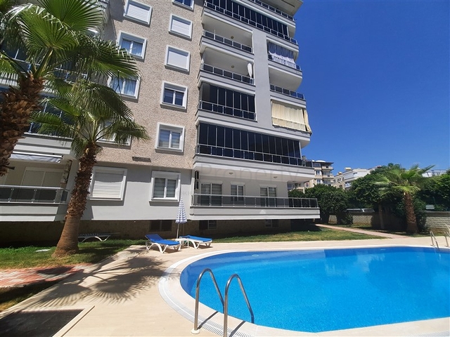 Меблированная уютная квартира на Клеопатре