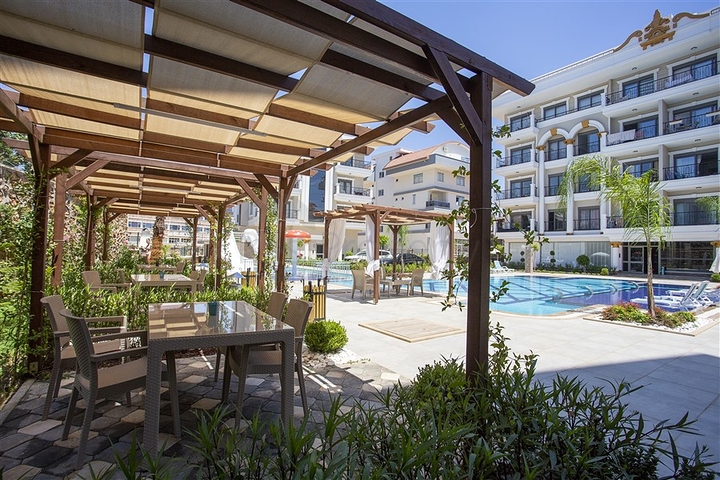 Квартира 2+1 от собственника с мебелью в престижном комплексе района Оба