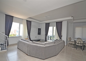 Трехкомнатная квартира в районе Махмутлар