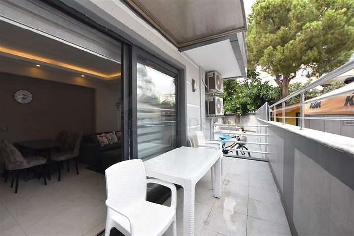 Двухкомнатная квартира в 300 метрах от Средиземного моря