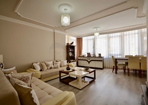 Просторная квартира 3+1 с мебелью и техникой в районе Махмутлар 