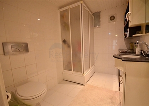 Просторная квартира 3+1 с мебелью и техникой в районе Махмутлар 