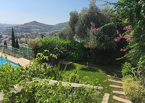 Виллы в обрамлении натурального камня в гармоничном сочетании европейского стиля в самом центре Бодрума