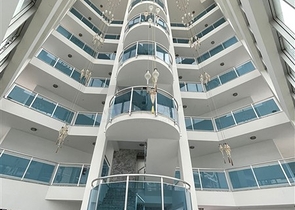 Дизайнерские апартаменты в Кестеле