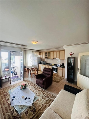 Меблированная квартира 1+1 в центре Алании