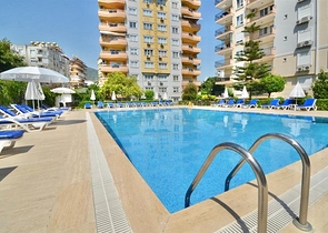 Меблированная квартира 1+1 в центре Алании