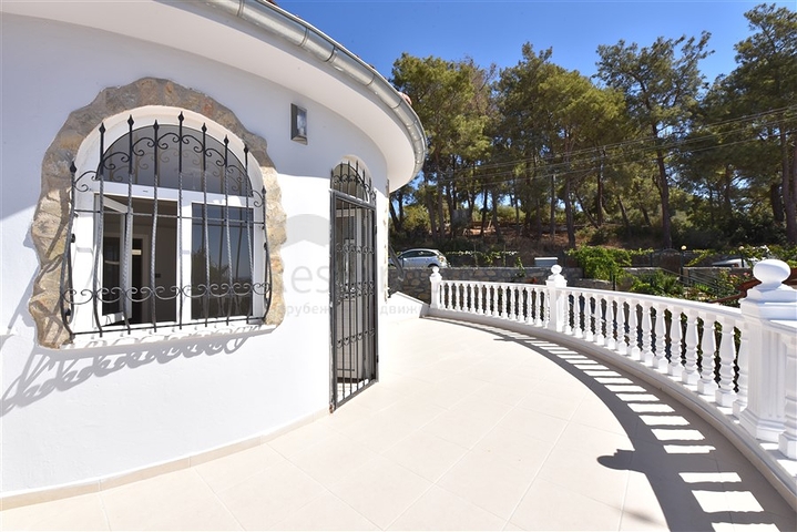 Вилла с видом на море от собственника в районе Авсаллар