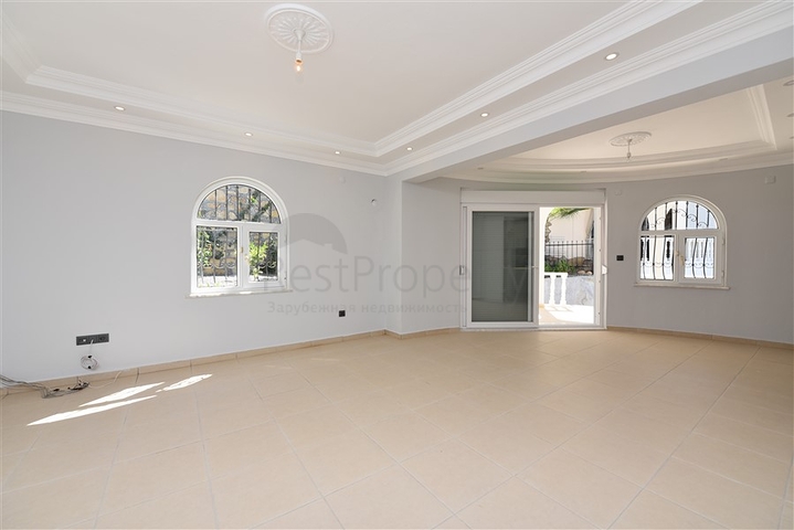 Вилла с видом на море от собственника в районе Авсаллар