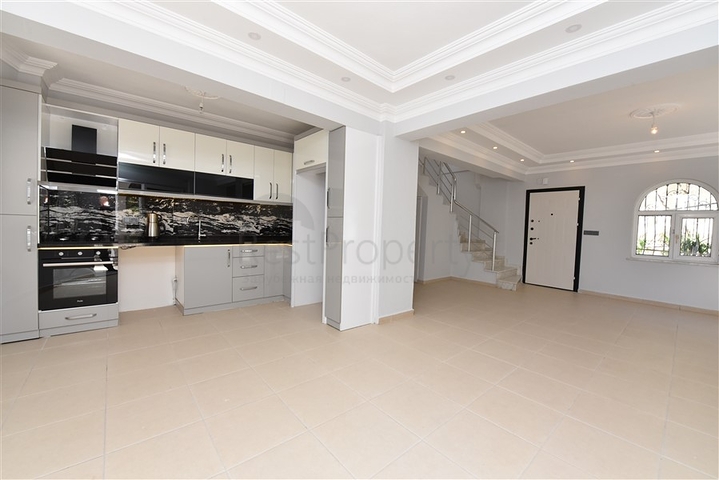 Вилла с видом на море от собственника в районе Авсаллар