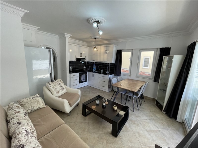 Квартира 1+1 в Оба в 100 м от моря